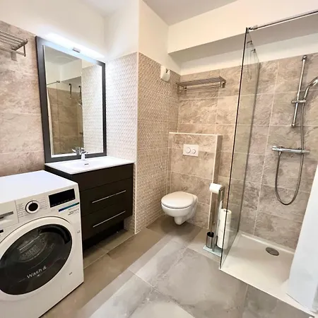 Apartment Old - 4 Persons - Private Parking