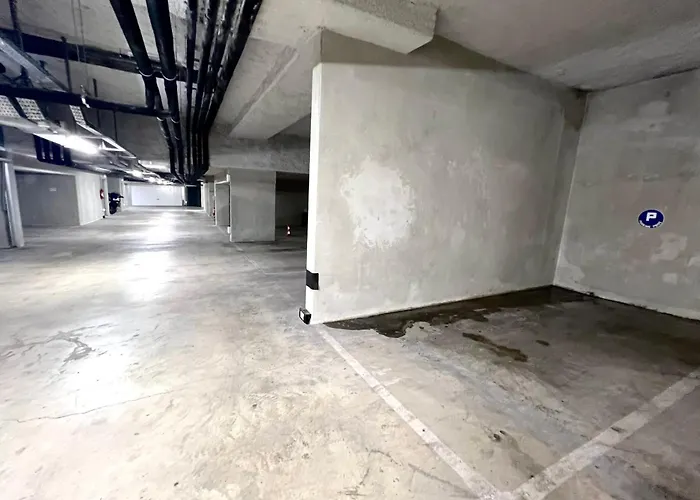 Apartment Old - 4 Persons - Private Parking Antibes